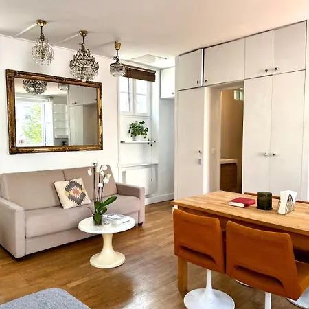 Le Marais - Bercy - Louvre Museum - Bastille * باريس