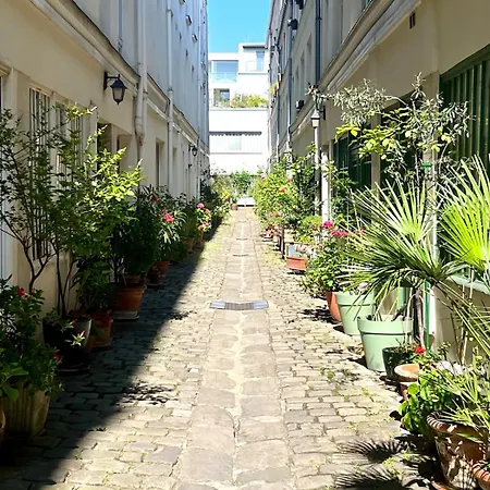 Le Marais - Bercy - Louvre Museum - Bastille